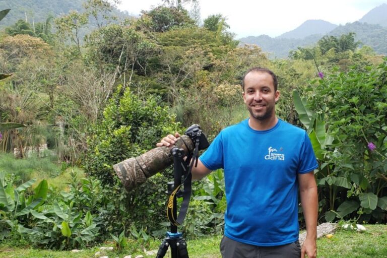 Mindo Ecuador Birdwatching Tours Birding Hotels Cloud Forest